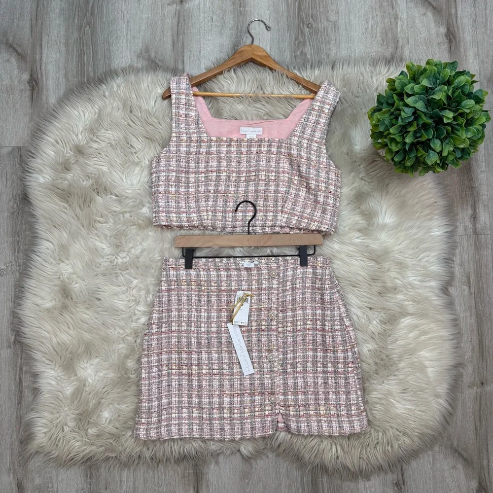 House of Harlow Pixie Dust Tweed Skirt and Top Set - Picture 6 of 8